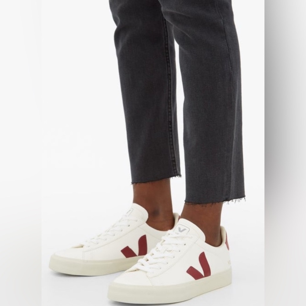 Veja Sneakers